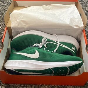 Nike Green and White Running Shoes